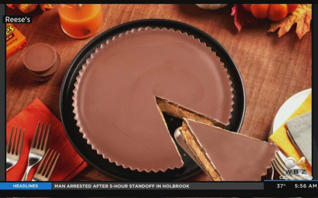 This Giant 3.4-Pound Reese’s Peanut Butter Cup “Pie” Is Only 7,680 Calories!