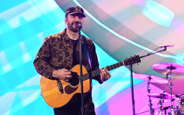 Your First Look At Sam Hunt’s Baby!