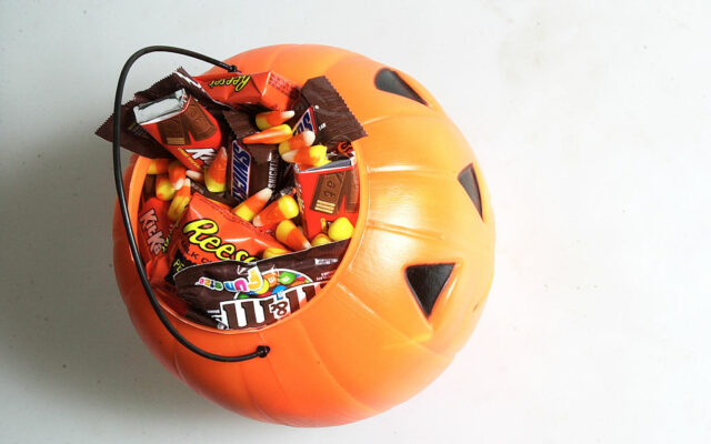 The Top Halloween Candies Your Kids Won’t Care if You Steal